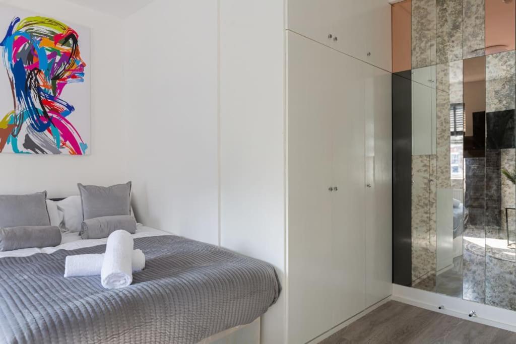 Studio Apt, 8 Min Walk From Tube 3 London Exterior foto